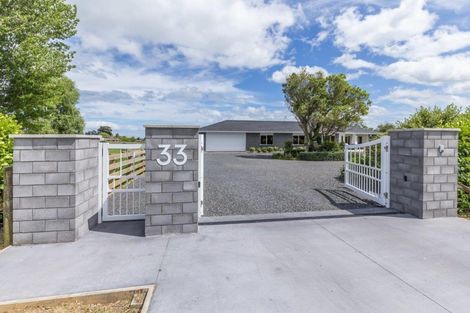 Photo of property in 33 Wakefield Road, Levin, 5571
