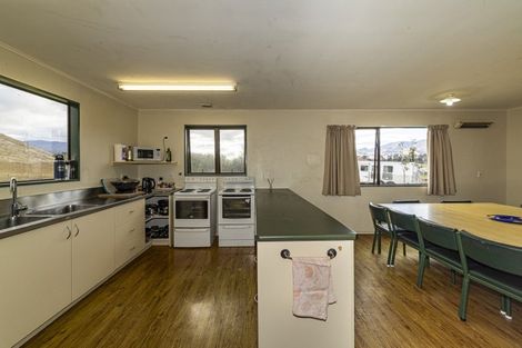 Photo of property in 42 Kawiu Road, Levin, 5510