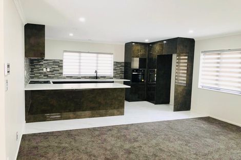 Photo of property in 13a Magellan Place, Papatoetoe, Auckland, 2025