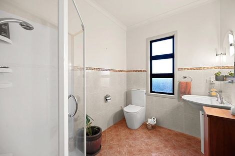 Photo of property in 21 Stonebridge Road, Temple View, Hamilton, 3289
