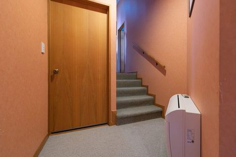 Photo of property in 24 Durham Street, Winton, 9720