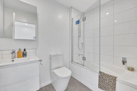 Photo of property in 95 Ngae Place, Mangere East, Auckland, 2024