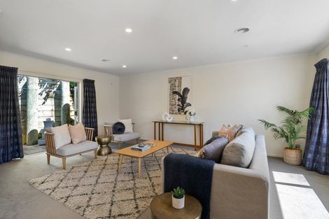 Photo of property in 16 Eastcott Grove, Churton Park, Wellington, 6037