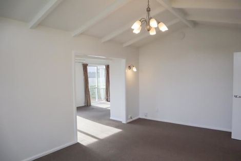 Photo of property in 66 Staveley Street, Avonhead, Christchurch, 8042