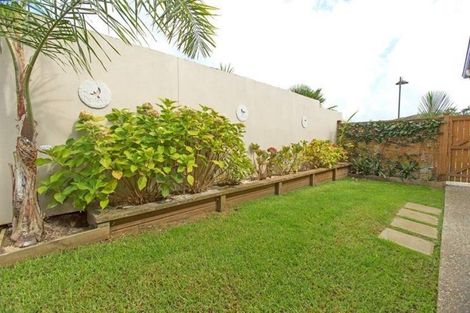 Photo of property in 36 Kittiwake Drive, Schnapper Rock, Auckland, 0632