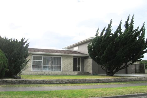 Photo of property in 22 Donegal Crescent, Tamatea, Napier, 4112