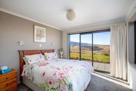 Photo of property in 1 Stella Way, Waikerikeri, Alexandra, 9391