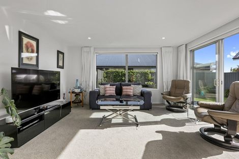 Photo of property in 24 Blacklock Road, Pyes Pa, Tauranga, 3112