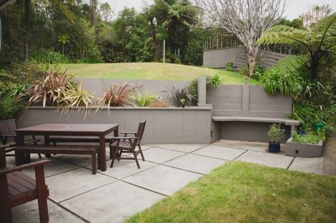 Photo of property in 68 Larsen Crescent, Tawa, Wellington, 5028