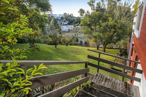 Photo of property in 4 Havana Place, Glenfield, Auckland, 0629