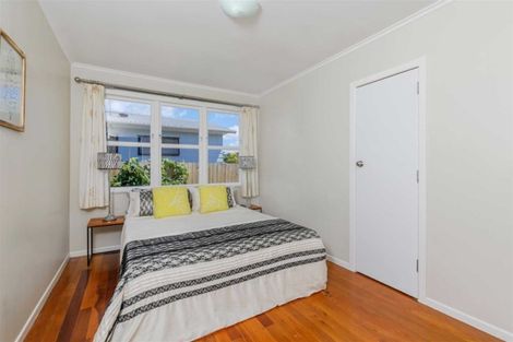 Photo of property in 34 Harrington Road, Henderson, Auckland, 0610