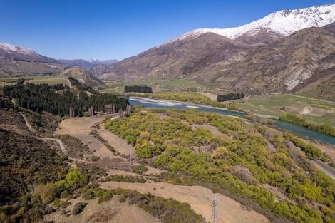 Photo of property in 122 Morven Ferry Road, Arrow Junction, Queenstown, 9371