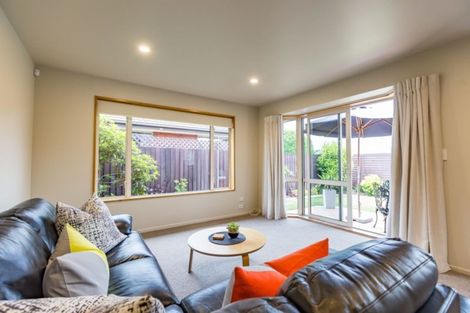 Photo of property in 30 Seymour Street, Hornby, Christchurch, 8042
