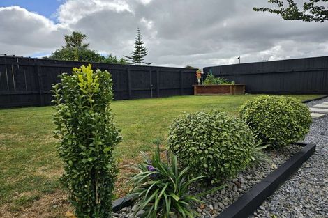 Photo of property in 13 Perth Street, Levin, 5510