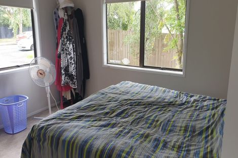 Photo of property in 19 Luanda Drive, Ranui, Auckland, 0612