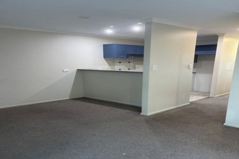 Photo of property in 24 Chapel Road, Flat Bush, Auckland, 2019