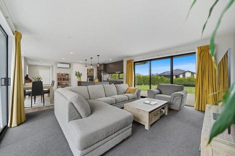 Photo of property in 2 Crest Place, Rolleston, 7615