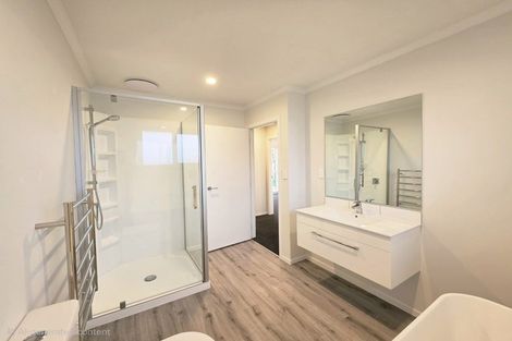 Photo of property in 112 Hinemoa Street, Levin, 5510