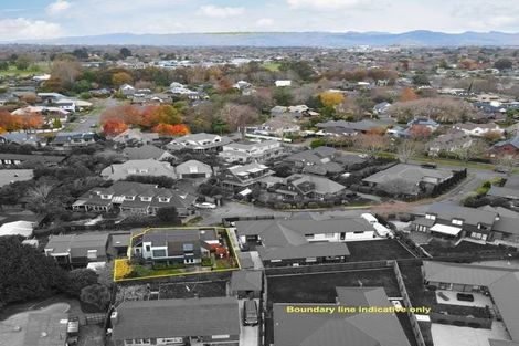 Photo of property in 52 Arlington Street, Burnside, Christchurch, 8053