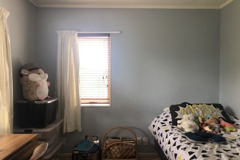 Photo of property in 73 Spinella Drive, Bayview, Auckland, 0629