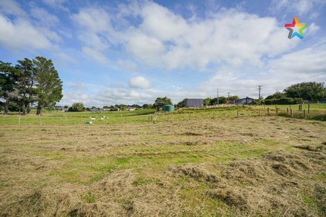 Photo of property in 72 Kirkoswald Street, Wallacetown, 9816