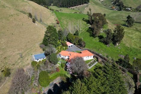 Photo of property in 339 Seafield Road, Eskdale, Napier, 4182