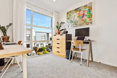 Photo of property in 28e Ian Morrison Road, Hobsonville, Auckland, 0616