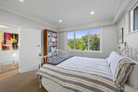 Photo of property in 26a Whiteley Street, Moturoa, New Plymouth, 4310