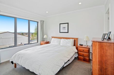 Photo of property in 11/19u Ruakiwi Road, Hamilton Lake, Hamilton, 3204
