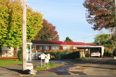 Photo of property in 2/10 Mahon Place, Papatoetoe, Auckland, 2025