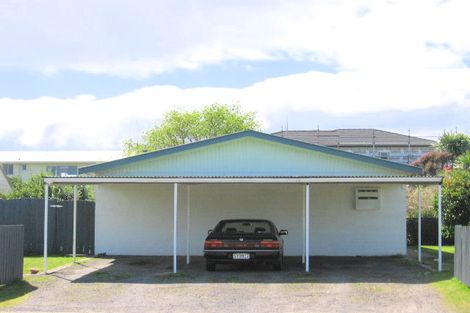 Photo of property in 21c Dickson Road, Papamoa Beach, Papamoa, 3118
