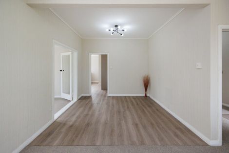 Photo of property in 19 Kipling Street, Roslyn, Palmerston North, 4414