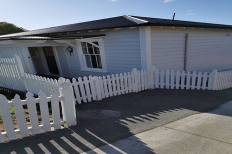 Photo of property in 141 Colwill Road, Massey, Auckland, 0614