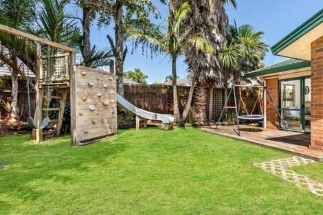 Photo of property in 285 Hobsonville Road, Hobsonville, Auckland, 0618