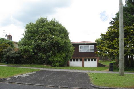 Photo of property in 12 Collie Road, Pukekohe, 2120