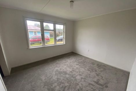 Photo of property in 10 Pukemiro Road, Te Kamo, Whangarei, 0112