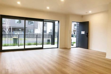 Photo of property in 7 Yellow Pear Lane, Karaka, Papakura, 2113