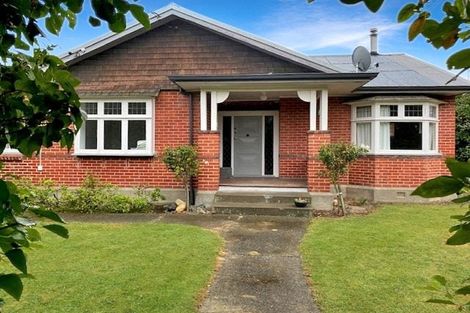 Photo of property in 2 Thornton Street, Darfield, 7510
