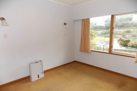 Photo of property in 40 South Karori Road, Karori, Wellington, 6012