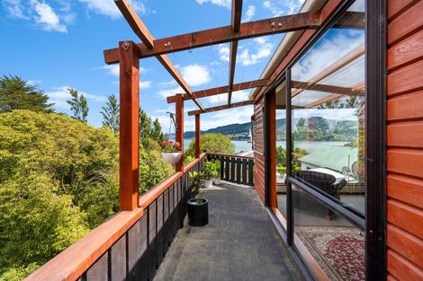 Photo of property in 24 Gorman Street, Macandrew Bay, Dunedin, 9014