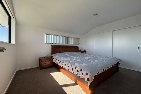 Photo of property in 40 Tiriwa Drive, Massey, Auckland, 0614