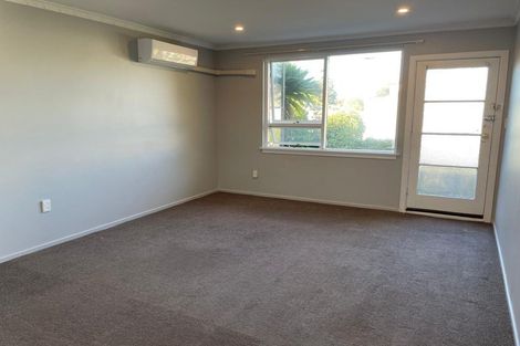 Photo of property in 2/471 Worcester Street, Linwood, Christchurch, 8011