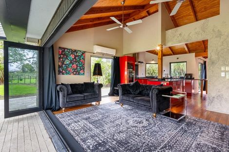 Photo of property in 5 Pukanui Avenue, Totara Park, 2019