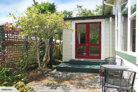 Photo of property in 74 Standen Street, Karori, Wellington, 6012