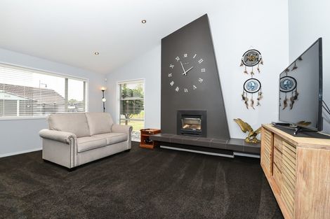 Photo of property in 7 Barrington Drive, Huntington, Hamilton, 3210