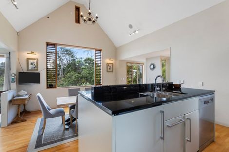 Photo of property in 15 Rahui Road, Greenhithe, Auckland, 0632