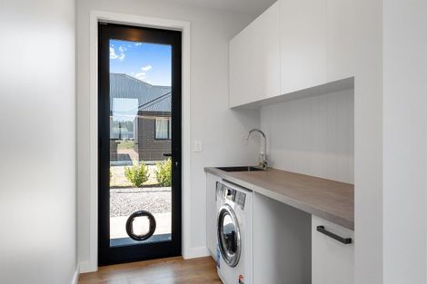 Photo of property in 64 Summers Road, Darfield, 7571