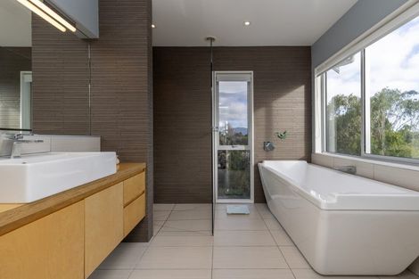 Photo of property in 5 Wharemauku Road, Raumati Beach, Paraparaumu, 5032