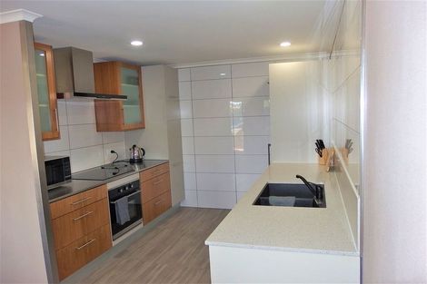 Photo of property in 33d Tawa Street, Mount Maunganui, 3116