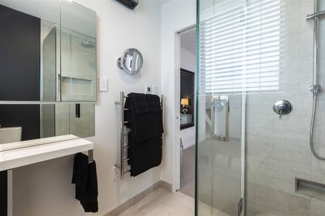 Photo of property in 56 Fendalton Road, Fendalton, Christchurch, 8014